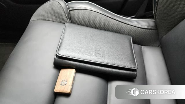 Volvo XC60 second Generation 2020 Белый из Кореи, фото 6