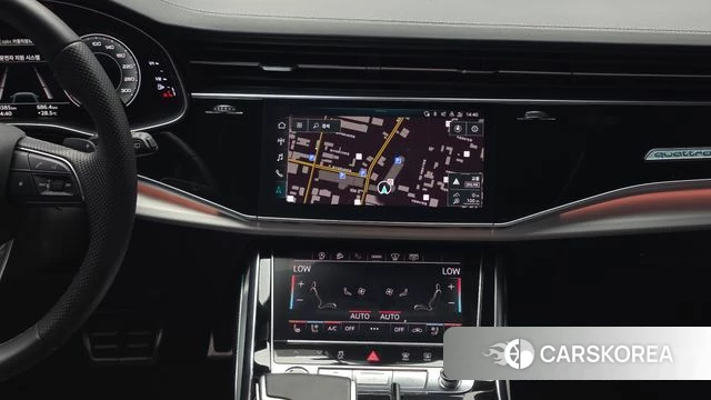 Audi Q8 (4M) 2022 Черный из Кореи, фото 6