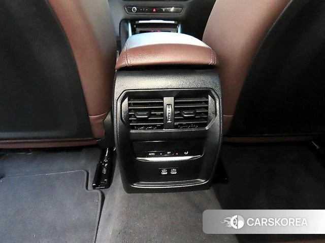 BMW 3 Series (G20) 2025 Белый из Кореи, фото 6