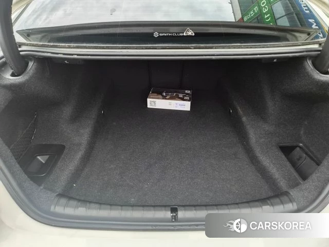 BMW 5 Series (G30) 2020 Белый из Кореи, фото 6