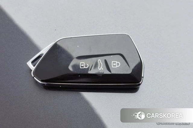 Volkswagen Lanjing 2023 Черный из Китая, фото 6
