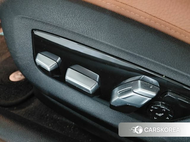 BMW 5 Series (G30) 2022 Белый из Кореи, фото 6