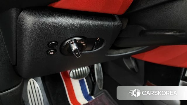 Mini Cooper S Convertible 2020 Черный из Кореи, фото 6