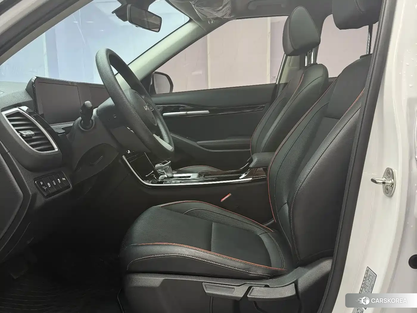 Kia Seltos 2023 Белый из Китая, фото 6