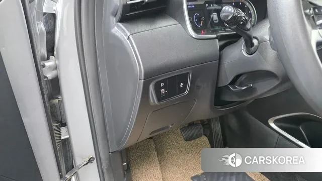 Hyundai Tucson (NX4) 2022 Серебряный из Кореи, фото 6