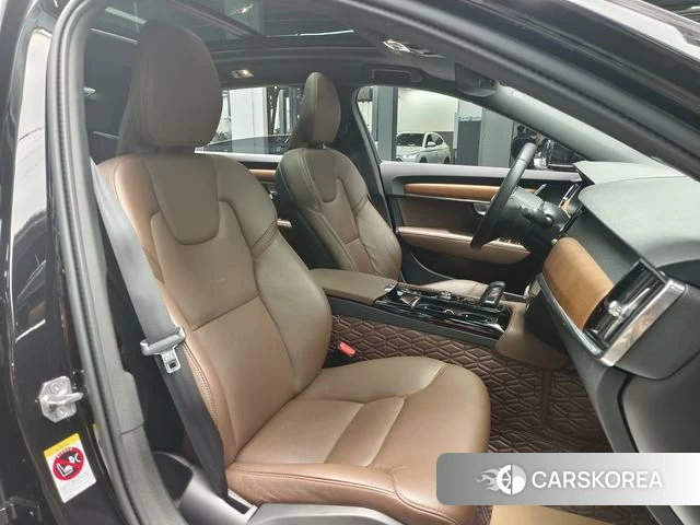 Volvo S90 PHEV 2021 Черный из Китая, фото 6
