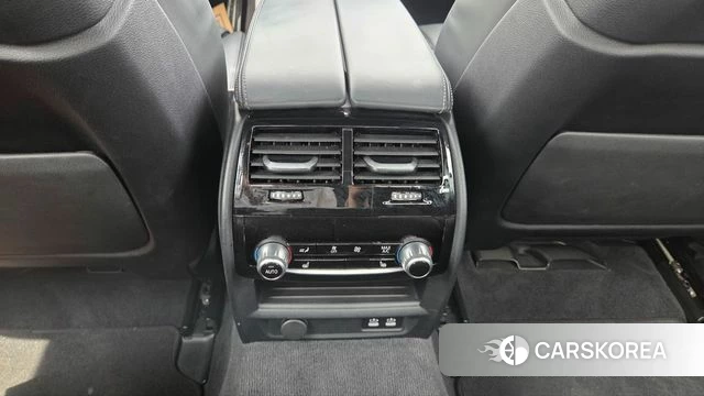 BMW 5 Series (G30) 2022 Белый из Кореи, фото 6