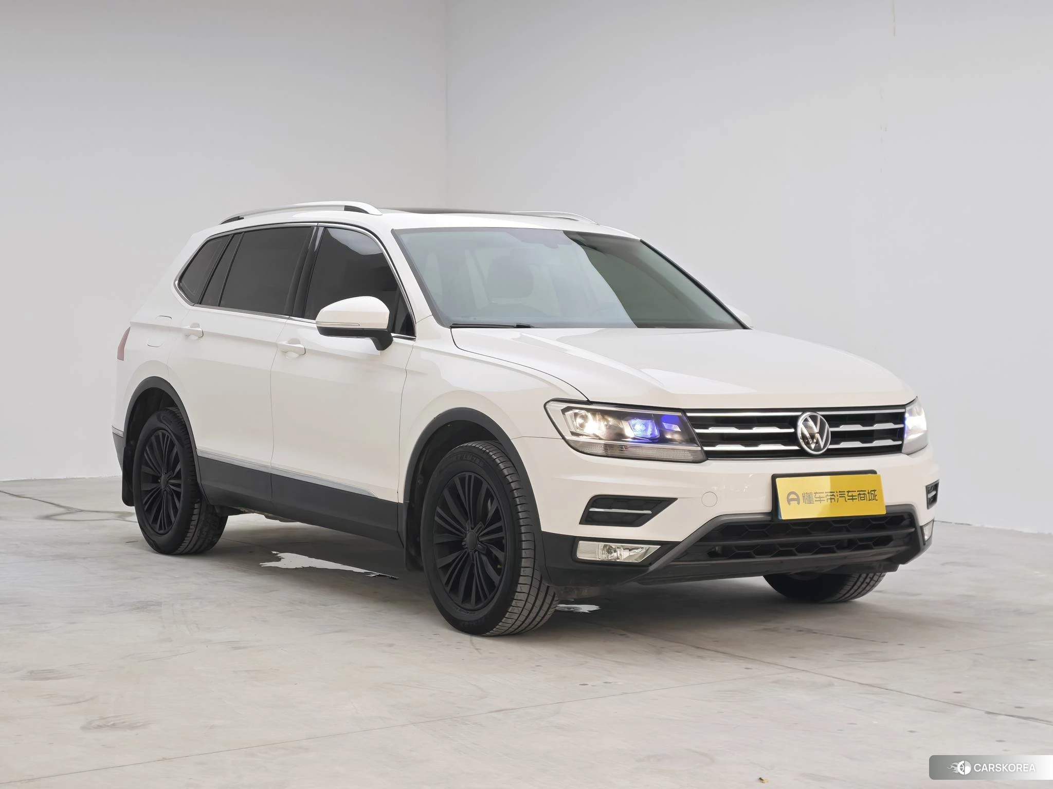 Volkswagen Tiguan L 2020 Белый из Китая, фото 6