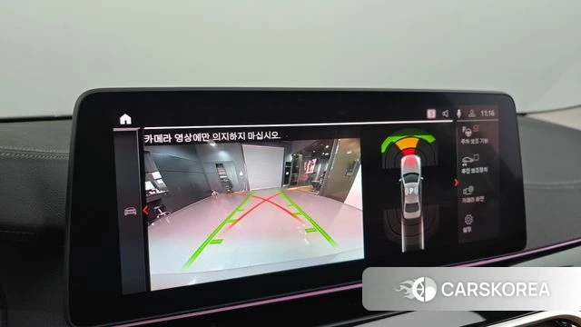 BMW 5 Series (G30) 2022 Серебристо-серый из Кореи, фото 6