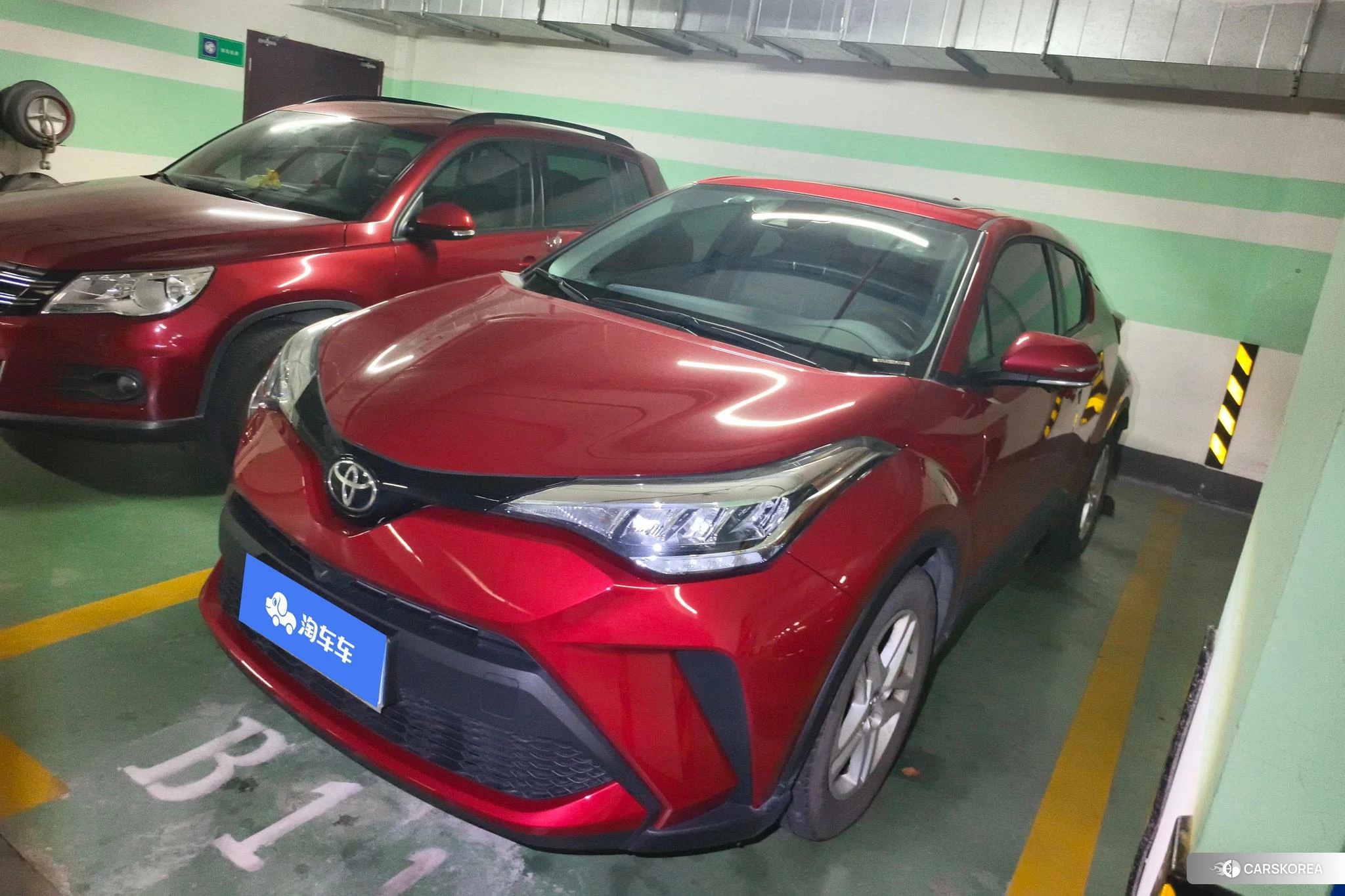 Toyota C-HR 2021 Красный из Китая, фото 6