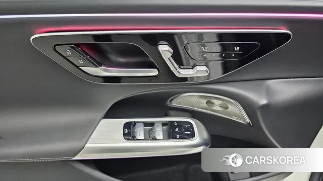 Mercedes-Benz E-Class W214 2024 Белый из Кореи, фото 6