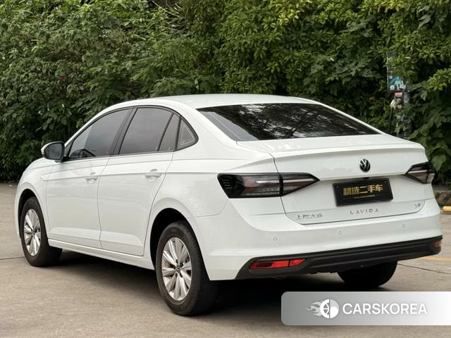 Volkswagen Lavida 2026 Белый из Китая, фото 6