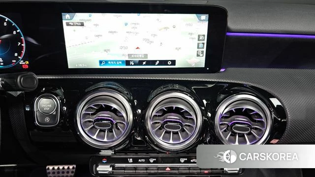 Mercedes-Benz A-Class W177 2022 Белый из Кореи, фото 6