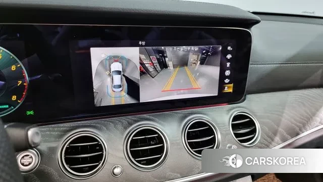 Mercedes-Benz E-Class W213 2022 Белый из Кореи, фото 6