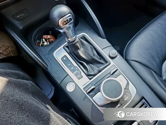 Audi New A3 2018 Черный из Кореи, фото 6