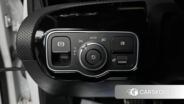 Mercedes-Benz A-Class W177 2020 Белый из Кореи, фото 6