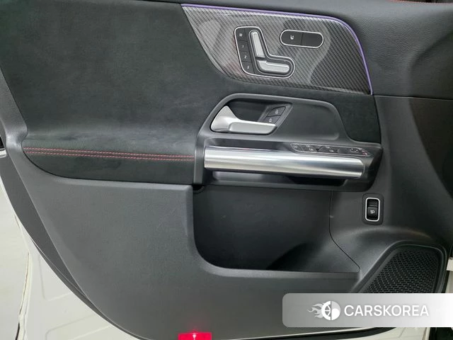 Mercedes-Benz GLA - Class H247 2020 Белый из Кореи, фото 6