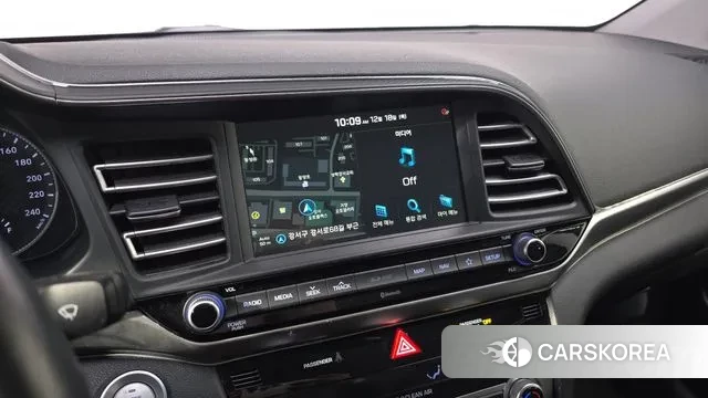 Hyundai The New Avante AD 2018 Белый из Кореи, фото 6