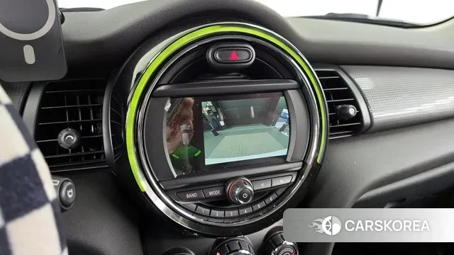 Mini Cooper 2019 Жемчужный цвет из Кореи, фото 6