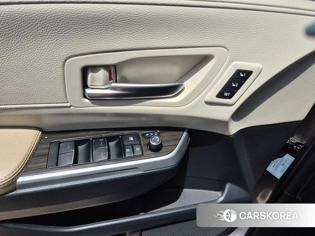 Toyota Sienna 4th Generation 2021 Серый из Кореи, фото 6