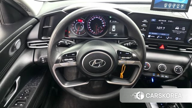 Hyundai Avante (CN7) 2022 Белый из Кореи, фото 6