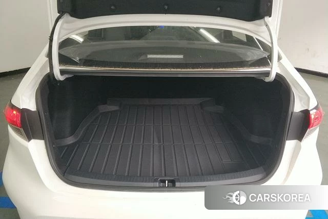 Toyota Lei Ling 2024 Белый из Китая, фото 6