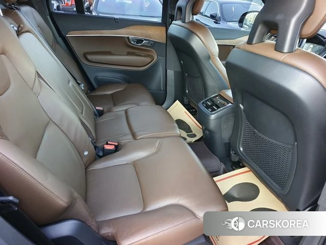 Volvo XC90 2021 Черный из Китая, фото 6