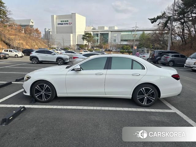 Mercedes-Benz E-Class W213 2020 Белый из Кореи, фото 6