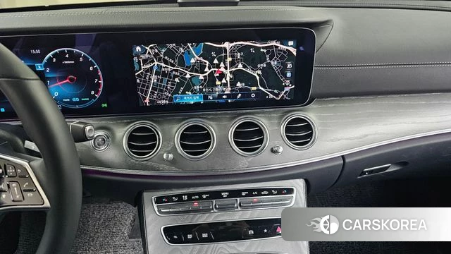 Mercedes-Benz E-Class W213 2022 Белый из Кореи, фото 6