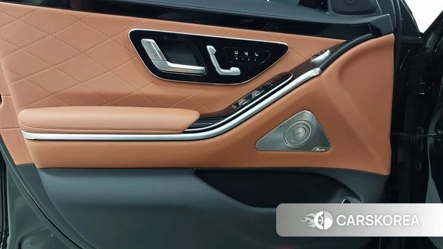 Mercedes-Benz S-Class W223 2026 Черный из Кореи, фото 6