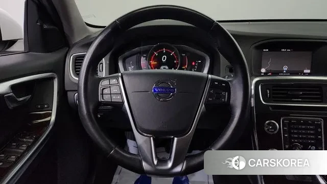 Volvo S60 2018 Белый из Кореи, фото 6