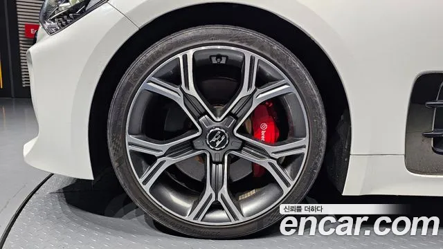 Kia Stinger id 2766092 из Кореи 6