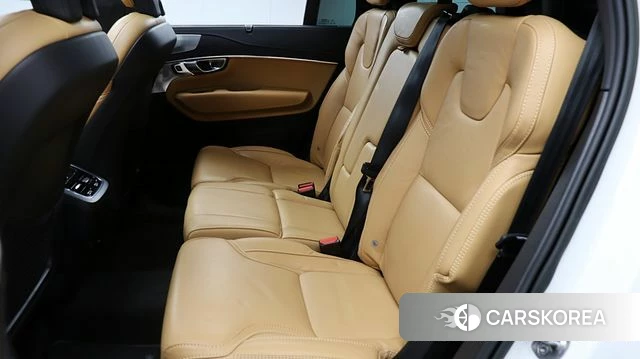 Volvo XC90 second Generation 2023 Белый из Кореи, фото 6