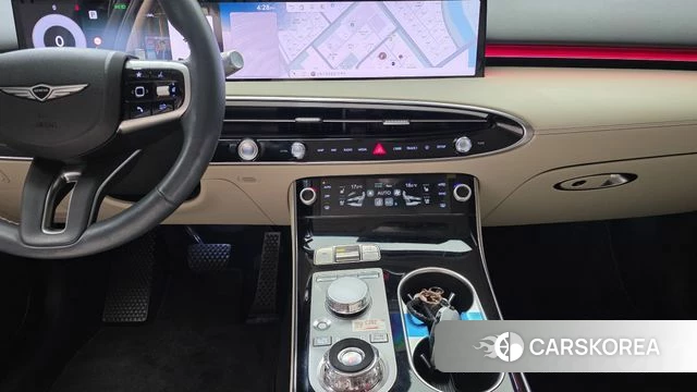 Genesis GV70 2025 Белый из Кореи, фото 6