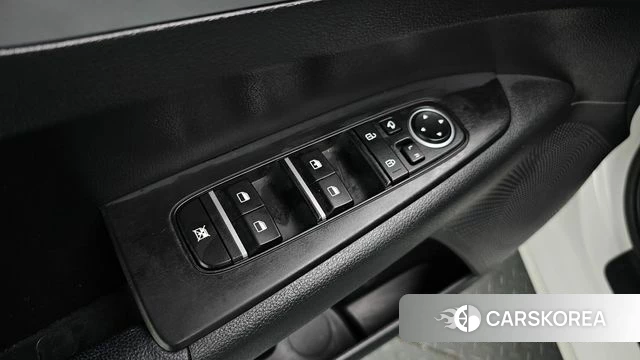 Kia The New K3 2nd generation 2022 Белый из Кореи, фото 6