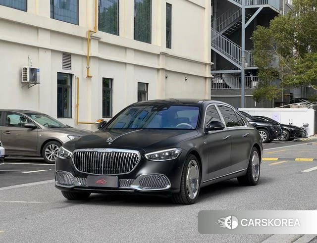 Mercedes-Benz Maybach S-class 2023 Черный из Китая, фото 6