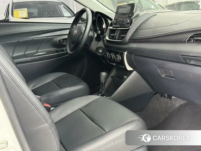 Toyota YARIS L Zhixuan 2021 Белый из Китая, фото 6