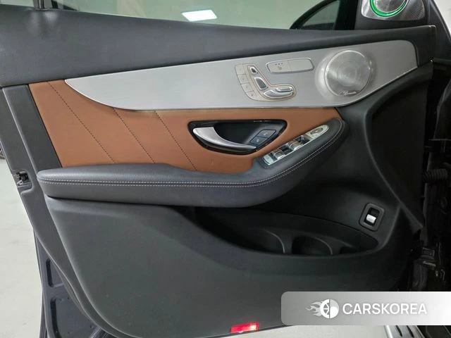 Mercedes-Benz GLC-Class X253 2020 Синий из Кореи, фото 6