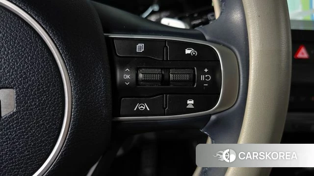 Kia Sportage 5th Generation Hybrid 2023 Белый из Кореи, фото 6