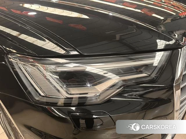Audi A6L 2021 Черный из Китая, фото 6
