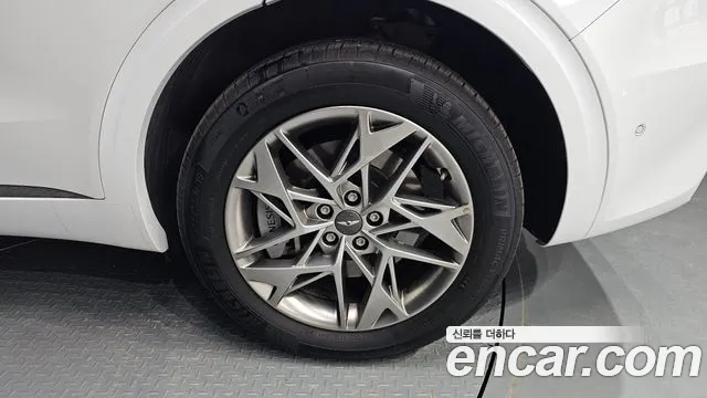 Genesis GV70 id 2557882 из Кореи 6