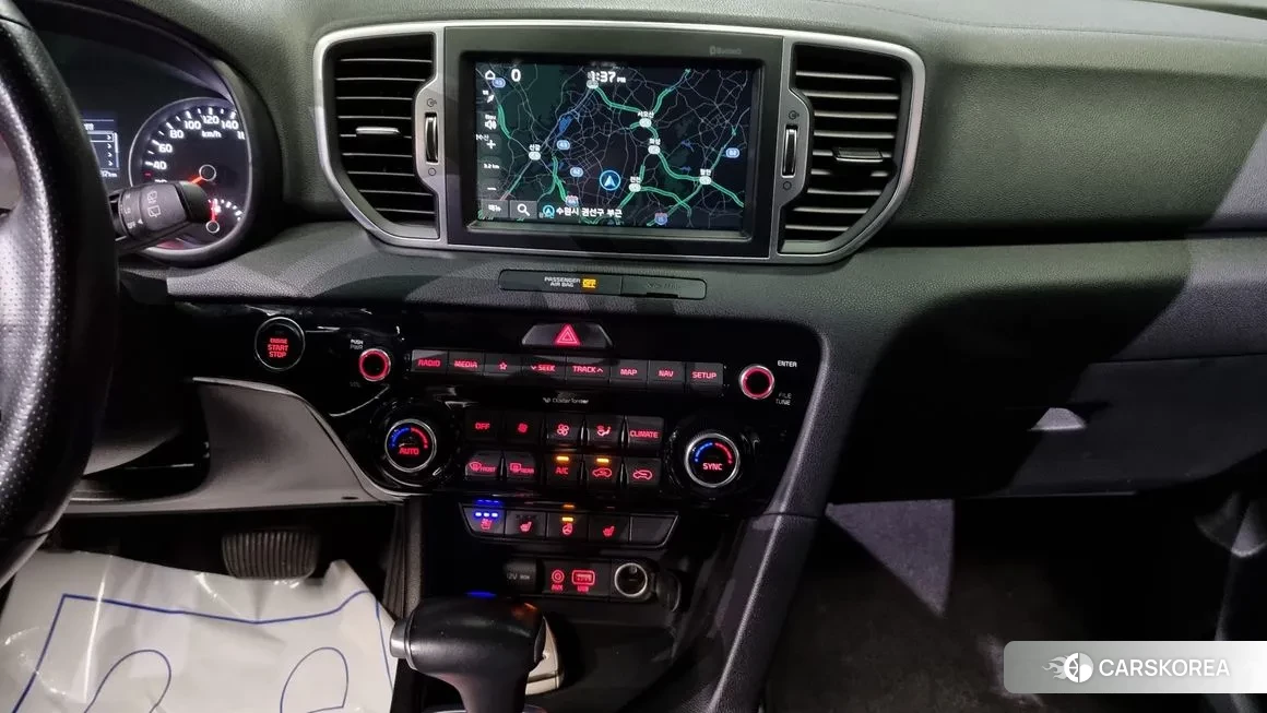 Kia Sportage 4th Generation 2018 Белый из Кореи, фото 6