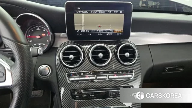 Mercedes-Benz C-Class W205 2018 Белый из Кореи, фото 6