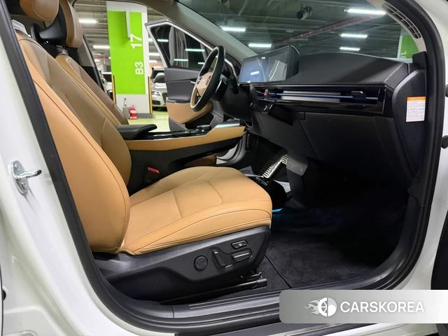 Kia EV6 2024 Белый из Кореи, фото 6