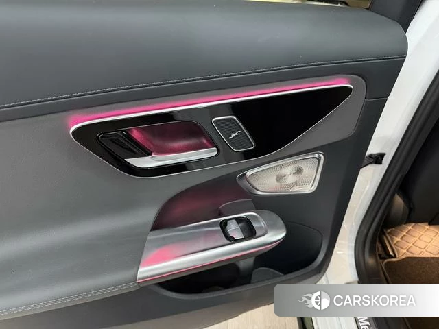 Mercedes-Benz Class C 2022 Белый из Китая, фото 6