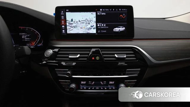 BMW 6 Series GT (G32) 2021 Белый из Кореи, фото 6