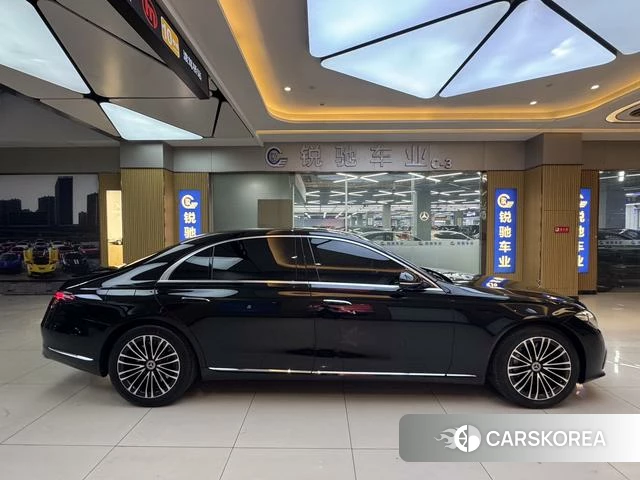 Mercedes-Benz S-class PHEV 2023 Черный из Китая, фото 6