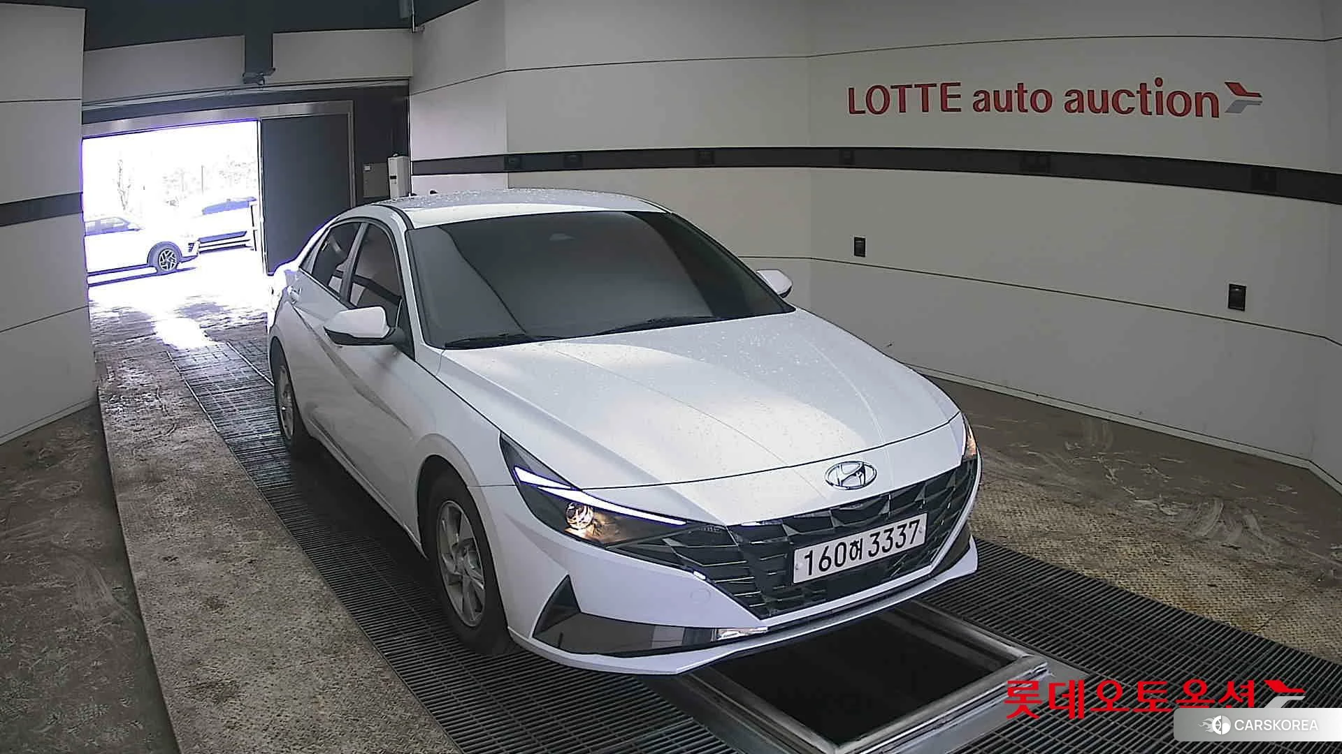 Hyundai Avante 2021 Polar White из Кореи, фото 6