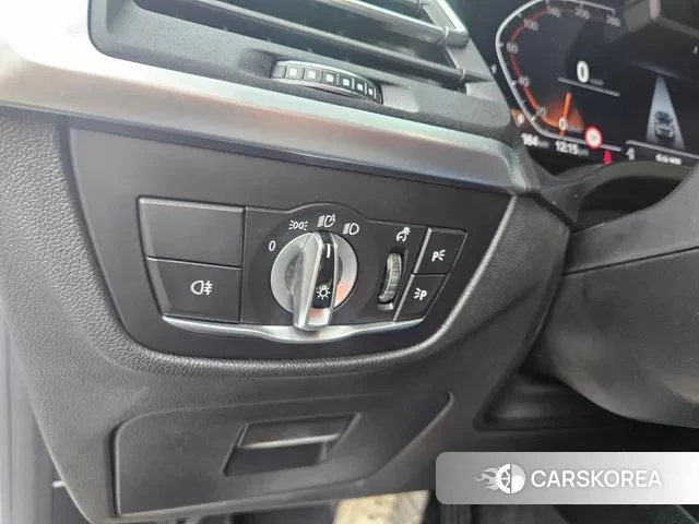 BMW X3 (G01) 2022 Белый из Кореи, фото 6