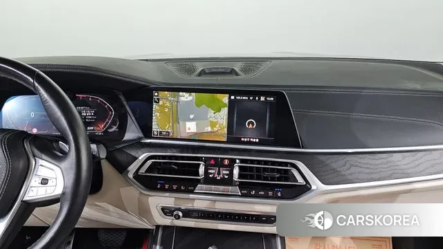 BMW X7 (G07) 2021 Черный из Кореи, фото 6